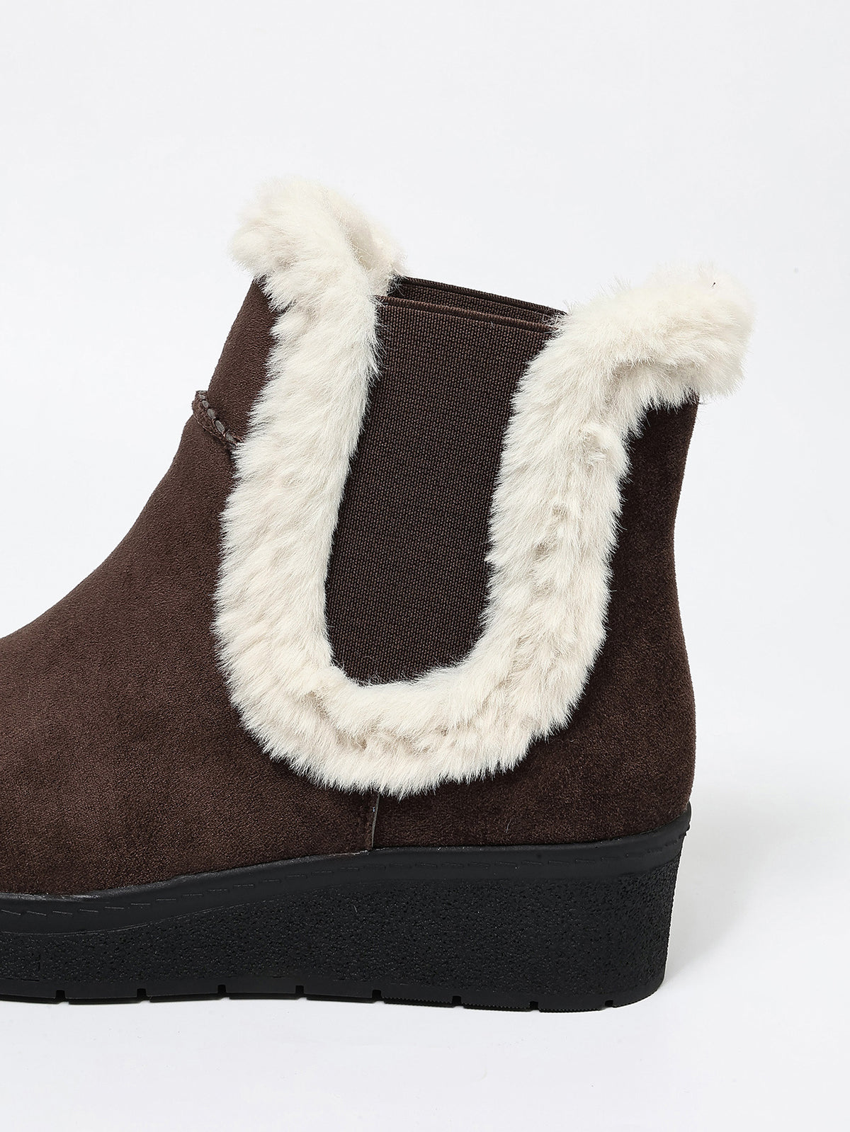 Mescini brown fur trim wedge winter ankle boots, close up of the fluffy collar and gusset, US women's sizes