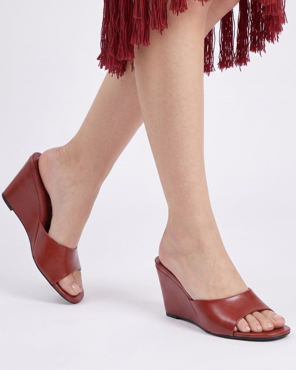 Mescini – red open toe wedge sandals in motion, arch and sole view, US women's sizes