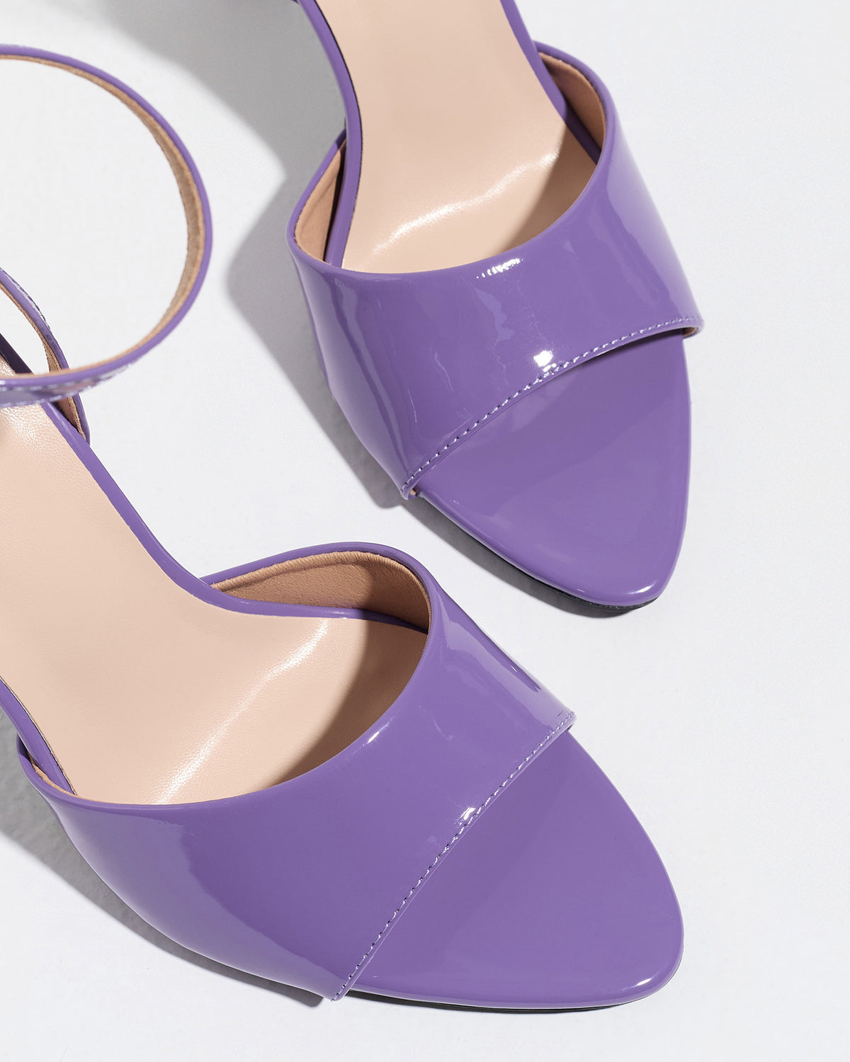 Mescini purple single band ankle strap sandals, overhead close up of the toe, US women's sizes