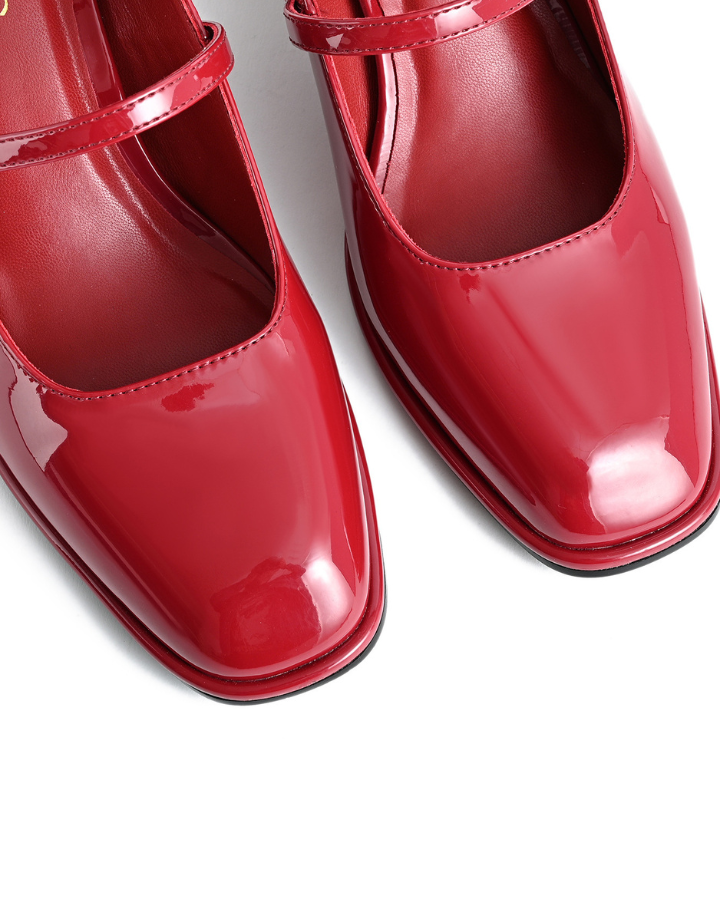 Mescini red square toe block heel mary janes, close up of the two glossy patent fronts, US women's sizes