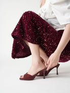 Mescini burgundy wide band square toe mules, model bending to adjust the shoe, US women's sizes