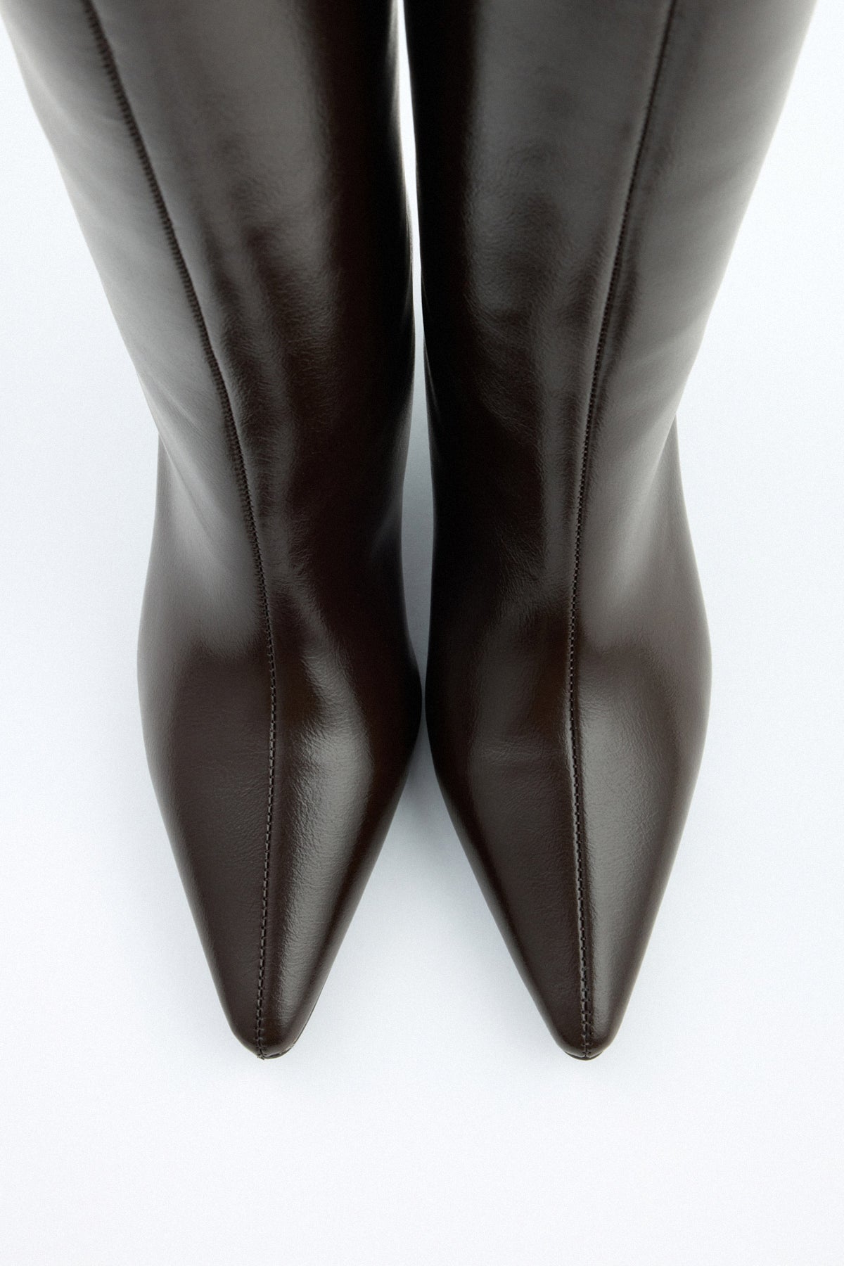 Mescini dark brown pointed toe knee high boots, pointed toes seen from above, US sizes